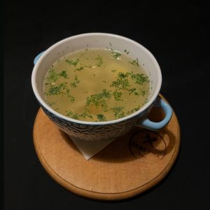 Курячий бульйон з локшиною