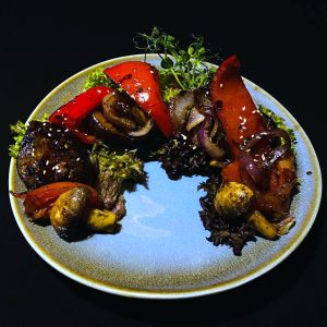 Салат з овочами гриль